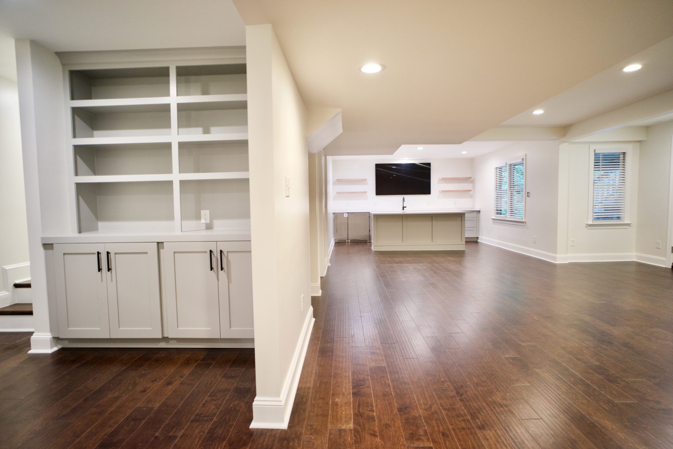Man cave bar and tv area